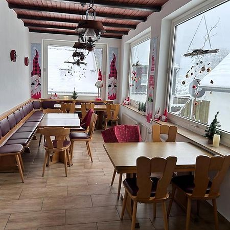 Ferienhaus Astenblick - Ideal Fuer Weihnachtsfeiern Und Familienfeiern Bietet Schlafplaetze Fuer Bis Zu 35 Personen Villa Winterberg Eksteriør bilde