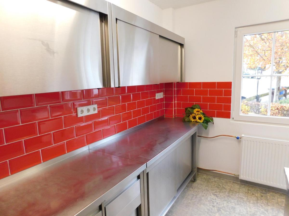 Ferienhaus Astenblick - Ideal Fuer Weihnachtsfeiern Und Familienfeiern Bietet Schlafplaetze Fuer Bis Zu 35 Personen Villa Winterberg Eksteriør bilde