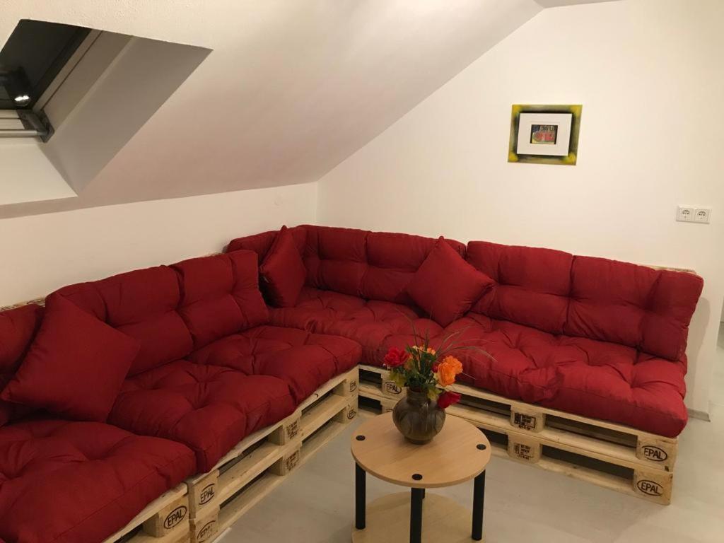 Ferienhaus Astenblick - Ideal Fuer Weihnachtsfeiern Und Familienfeiern Bietet Schlafplaetze Fuer Bis Zu 35 Personen Villa Winterberg Eksteriør bilde